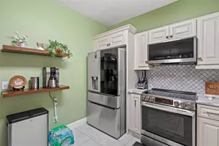 6444 Ashville Dr, Zephyrhills, FL 33542 - Photo 17