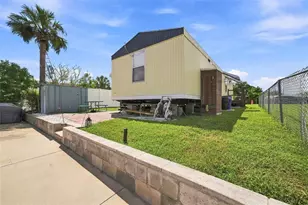 6819 Heron Ln, Hudson, FL 34667 - Photo 21