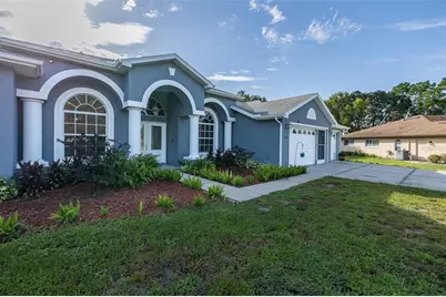11382 Doxsey Hill Circle, Spring Hill, FL 34609 - Photo 9