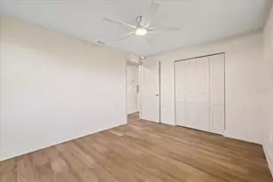 2698 46th Ave N, Saint Petersburg, FL 33714 - Photo 25