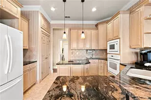 9271 Westshore Dr, Weeki Wachee, FL 34613 - Photo 11
