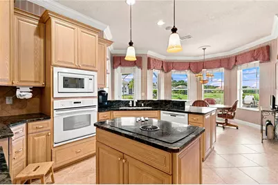 9271 Westshore Drive, Weeki Wachee, FL 34613 - Photo 5