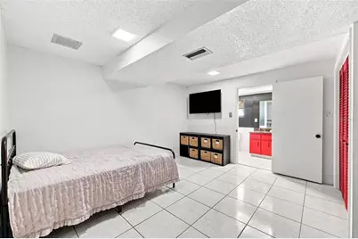 28850 Lindenhurst Drive, Wesley Chapel, FL 33544 - Photo 39
