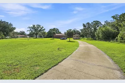 28850 Lindenhurst Drive, Wesley Chapel, FL 33544 - Photo 45