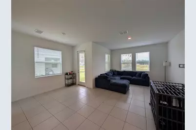 3385 Lapis Lake Drive, Zephyrhills, FL 33541 - Photo 5