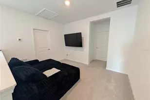 3385 Lapis Lk Dr, Zephyrhills, FL 33541 - Photo 7
