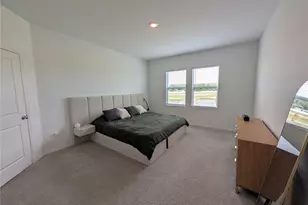 3385 Lapis Lk Dr, Zephyrhills, FL 33541 - Photo 19
