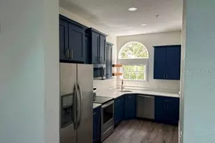 101 W Court St, Tarpon Springs, FL 34689 - Photo 5