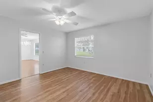 9528 Bunker Hill Ct, New Port Richey, FL 34655 - Photo 17