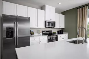 1200 Pineywood Field Dr, Davenport, FL 33837 - Photo 5