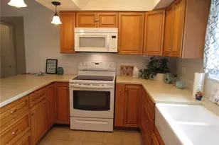 7401 Galloway Rd, Weeki Wachee, FL 34613 - Photo 13