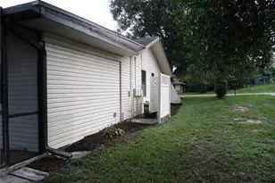 7401 Galloway Rd, Weeki Wachee, FL 34613 - Photo 43