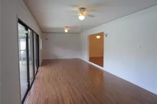 7401 Galloway Rd, Weeki Wachee, FL 34613 - Photo 15
