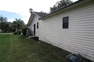 7401 Galloway Rd, Weeki Wachee, FL 34613 - Photo 41