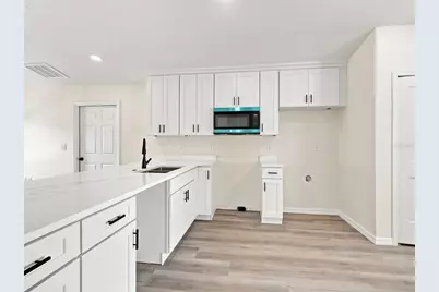 7209 Apache Trail, Spring Hill, FL 34606 - Photo 17