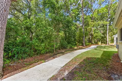 8015 Picketts Court #00, Weeki Wachee, FL 34613 - Photo 5