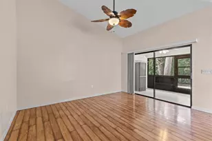 8015 Picketts Ct, Weeki Wachee, FL 34613 - Photo 27
