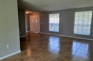 13016 Serpentine Dr, Hudson, FL 34667 - Photo 3