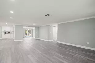 6063 Airmont Dr, Spring Hill, FL 34606 - Photo 7
