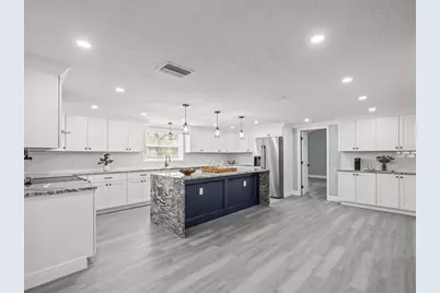 6063 Airmont Drive, Spring Hill, FL 34606 - Photo 11