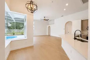 2532 Bellwood Dr, Brandon, FL 33511 - Photo 3