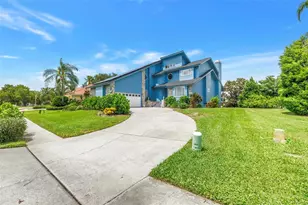 2111 Harbour Watch Dr, Tarpon Springs, FL 34689 - Photo 33