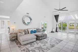 2111 Harbour Watch Dr, Tarpon Springs, FL 34689 - Photo 41