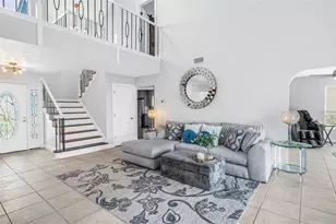 2111 Harbour Watch Dr, Tarpon Springs, FL 34689 - Photo 5