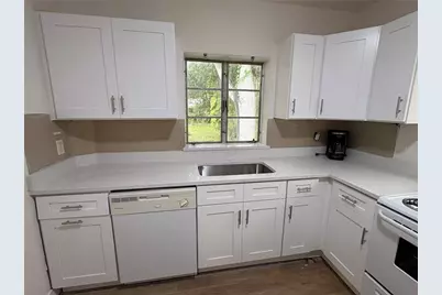 780 26th Avenue S, Saint Petersburg, FL 33705 - Photo 13