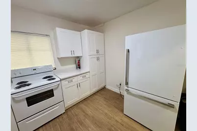 780 26th Avenue S, Saint Petersburg, FL 33705 - Photo 15