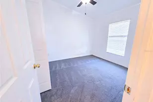 3549 Beaumont Loop, Spring Hill, FL 34609 - Photo 7