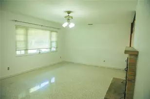 904 Brookside Dr, Clearwater, FL 33764 - Photo 23