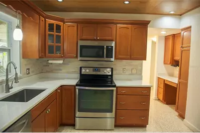 904 Brookside Drive, Clearwater, FL 33764 - Photo 7