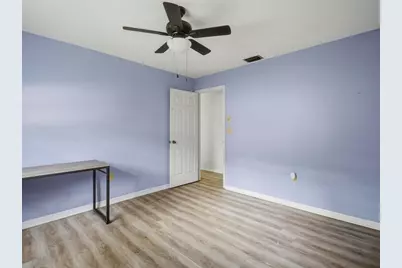 2134 Laredo Avenue, Spring Hill, FL 34608 - Photo 23