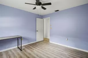 2134 Laredo Ave, Spring Hill, FL 34608 - Photo 23
