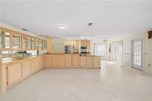 2376 Bent Pine Ct, Spring Hill, FL 34606 - Photo 19