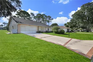 2376 Bent Pine Ct, Spring Hill, FL 34606 - Photo 5