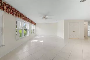 2376 Bent Pine Ct, Spring Hill, FL 34606 - Photo 15