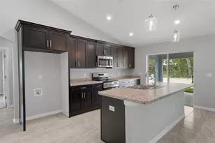 12085 Manassas Ave, Weeki Wachee, FL 34614 - Photo 11