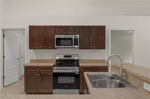 13048 Kittiwake Rd, Weeki Wachee, FL 34614 - Photo 15