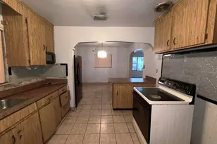 3801 E Osborne Ave, Tampa, FL 33610 - Photo 7