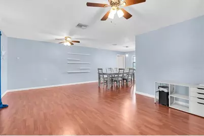 914 Harbor Circle, Palm Harbor, FL 34683 - Photo 5