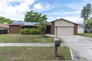 914 Harbor Cir, Palm Harbor, FL 34683 - Photo 41