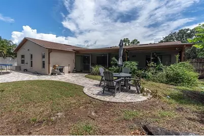 914 Harbor Circle, Palm Harbor, FL 34683 - Photo 37