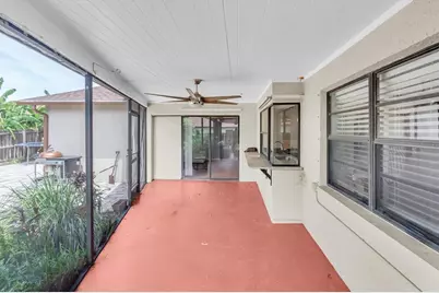 914 Harbor Circle, Palm Harbor, FL 34683 - Photo 29