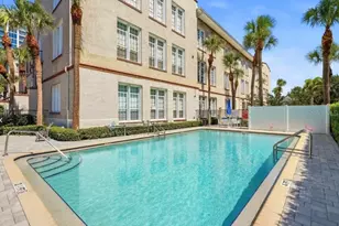 701 Mirror Lake Dr N, Saint Petersburg, FL 33701 - Photo 35