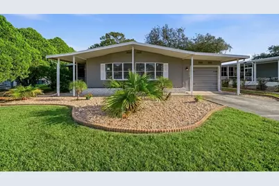 15994 Brookridge Boulevard, Brooksville, FL 34613 - Photo 1