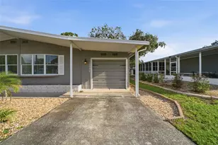15994 Brookridge Blvd, Brooksville, FL 34613 - Photo 3