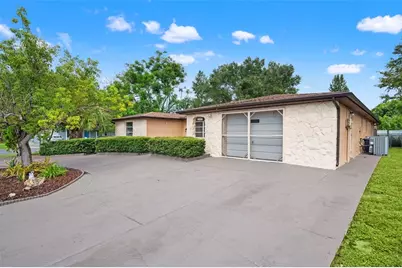 9926 Lakeside Lane, Port Richey, FL 34668 - Photo 3