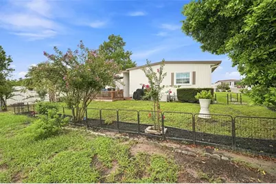 8082 Dellrose Avenue, Brooksville, FL 34613 - Photo 35